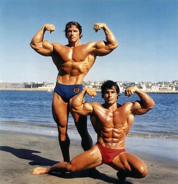 Franco Columbu and Arnold Schwarzenegger